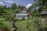 Außen Ansicht - Natur Pur! Freistehendes, sonniges Haus mit 2 Bädern und gr. Garage.