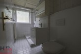 Ideal geschnittene 3 Zimmer Whg. mit Süd-Loggia! - Duschbad