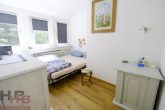 Schlafzimmer Nr. 1, OG - 4-Zimmer Einfamilienhaus mit traumhafter Terrasse und Doppelgarage