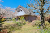 Gartenansicht - Familienfreundliches, freistehendes Einfamilienhaus in Sackgassenlage