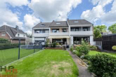 Gartenansicht - Gepflegtes Reihenhaus mit Sonnengarten und Garage